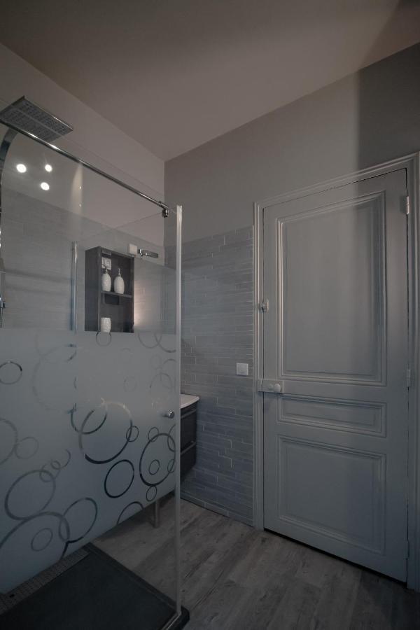 L'Ame Des Hospitaliers Bed & Breakfast Courteuil Bagian luar foto