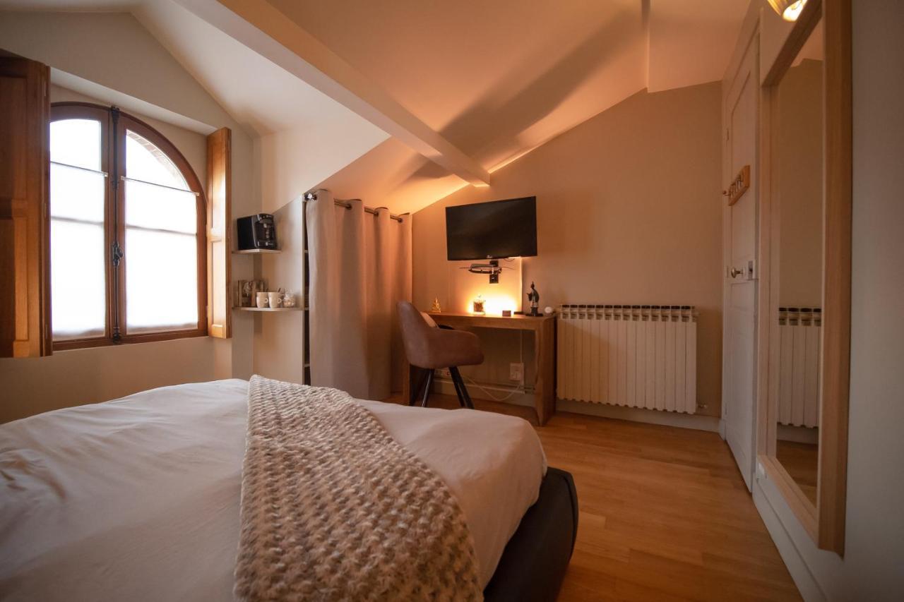 L'Ame Des Hospitaliers Bed & Breakfast Courteuil Bagian luar foto
