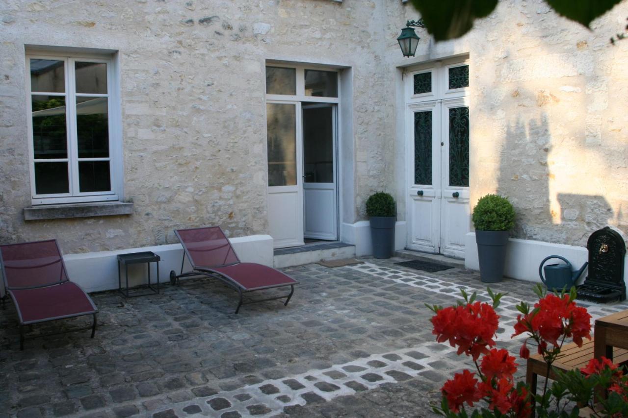 L'Ame Des Hospitaliers Bed & Breakfast Courteuil Bagian luar foto